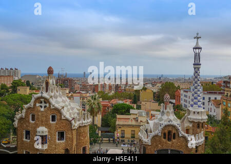 Herrliche Aussicht über die Stadt Barcelona vom Park Güell Stockfoto