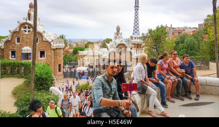 Barcelona Sightseeing - der wunderschöne Park Güell Stockfoto