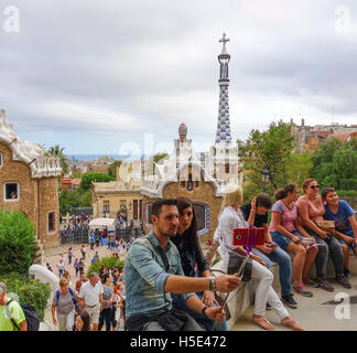 Barcelona Sightseeing - der wunderschöne Park Güell Stockfoto