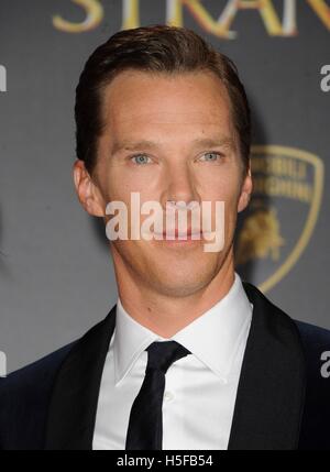 Los Angeles, CA, USA. 20. Oktober 2016. Benedict Cumberbatch im Ankunftsbereich für DOCTOR STRANGE Premiere, El Capitan Theatre, Los Angeles, CA 20. Oktober 2016. Bildnachweis: Elizabeth Goodenough/Everett Collection/Alamy Live-Nachrichten Stockfoto