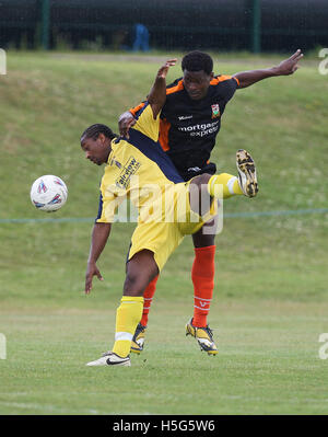 Grays Athletic Vs Barnet --Pre Season Friendly Football an der Akademie, Loughton - 07.09.09. Stockfoto