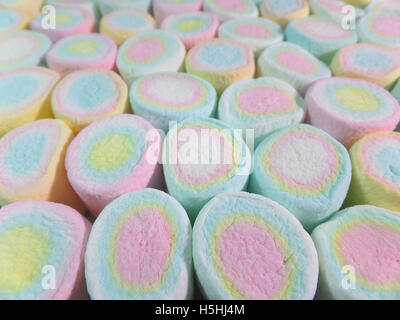 Nahaufnahme von Pastell farbigen Marshmallows, Hintergrund Stockfoto