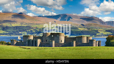 Mittelalterliche Burg Beaumaris gebaut 1284 durch Edward 1., Isle of Anglesey, Wales Stockfoto