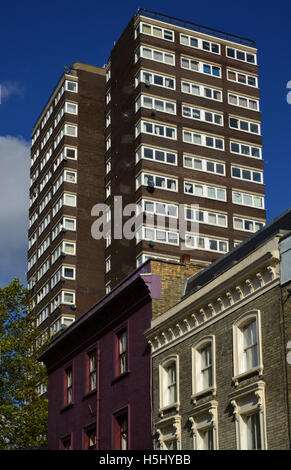 UK, London W2, Westbourne Park Road und Shrewsbury Road Stockfoto