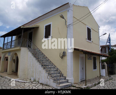 Gemeindehaus am Heiligen Kyriaki orthodoxe Kirche, Xanthogenate Korfu Griechenland gehörenden Thinalion Rat Stockfoto