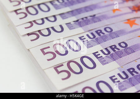 Stapel von Geld Geld - 500 Euro Rechnungen Makro - europäischen Banknoten Stockfoto