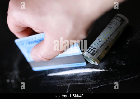 Konzept-Kokain-Dollar-banknote Stockfoto