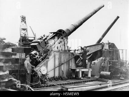 Testen von Waffen auf dem Schießplatz, Silloth Stockfoto