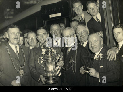 Gruß Sunderland FA Cup Siegerteams, 1937 Stockfoto