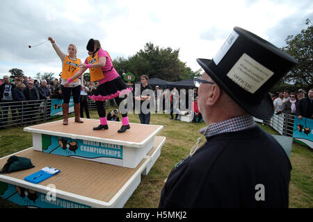 Damen Finale bei der WM in Southwick, Northants, 9. Oktober 2016 Conker. Stockfoto