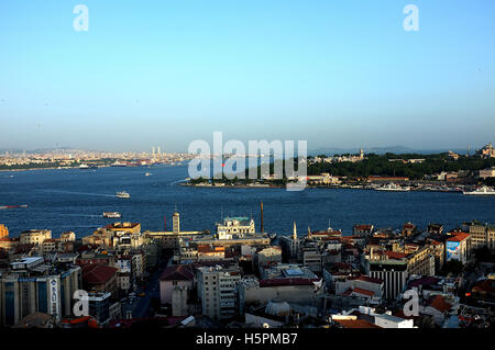 Galata-Brücke in goldene Horn / Istanbul Stockfoto