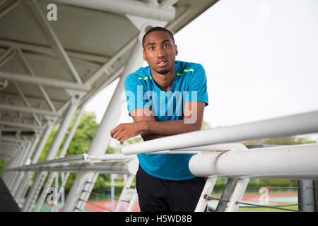 Vierhundert Meter Läufer Matthew Hudson-Smith an Loughborough University High Performance Center. Stockfoto