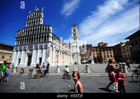 Die beeindruckende Kirche von San Michele in Foro, Lucca, Italien Stockfoto