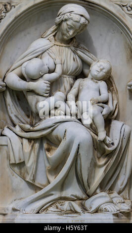 Detail von Fonte Gaia am Piazza del Campo in Siena, Italien Stockfoto