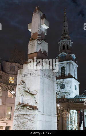 Edith Cavell Memorial am St. Martins Platz in London Stockfoto