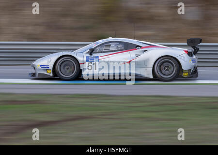 22. Oktober 2016. Estoril, Portugal. #51 AF Corse - Ferrari F488, angetrieben von Thomas Flohr (CHE) und Francesco Castellacci (ITA) während des Rennens von Michelin GT3 Le Mans Cup, während der europäischen Le Mans Serie Week-End Estoril Credit: Alexandre de Sousa/Alamy Live News Stockfoto