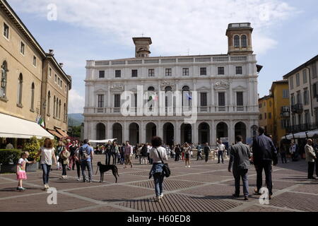 Bergamo, Piazza Vecchia. Stockfoto