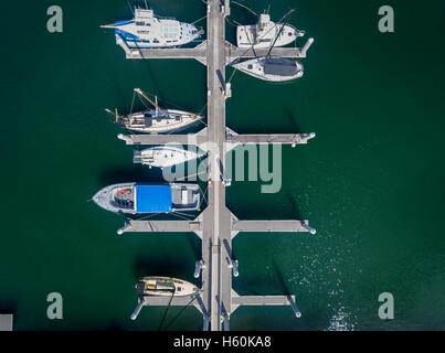 Luftaufnahme der Boote im Hafen von Haleiwa, north shore Oahu Hawaii USA Stockfoto