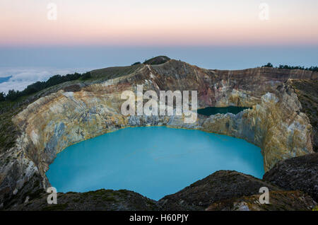 Kelimutu Vulkan Kraterseen, Stockfoto