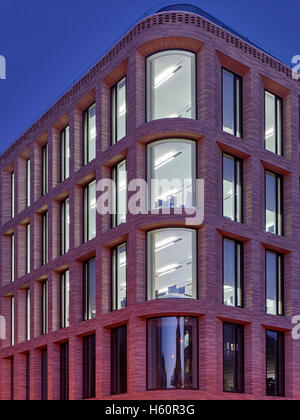 Höhe, abstrakt. Turnmill Gebäude, London, Vereinigtes Königreich. Architekt: Piercy & Unternehmen, 2015. Stockfoto