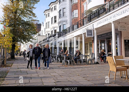 Die Pantiles Royal Tunbridge Wells Kent UK Stockfoto