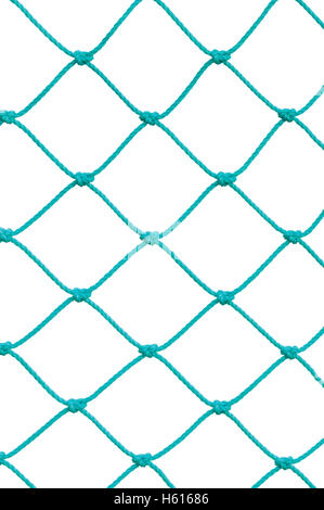 Fußball Football Torpfosten Set Net Seil Detail, neue grüne Goalnet Netting Seile Knoten Muster, vertikale Makro Nahaufnahme, isoliert Stockfoto