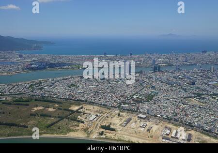 Luftaufnahme der Da Nang Region in Zentral-Vietnam Stockfoto