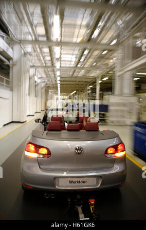 Werksbesichtigung, Golf Pkw-Produktion, VW-Werk in Wolfsburg, Niedersachsen Stockfoto