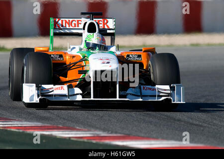 Motorsport, Vitantonio Liuzzi, ITA, im Force India VJM02 Rennwagen, Formel-1-Tests auf dem Circuit de Catalunya Rennen verfolgen Stockfoto