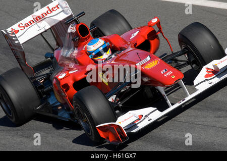 Motorsport, Fernando Alonso, SPA, im Ferrari F10 Rennwagen, Formel-1-Tests auf dem Circuit de Catalunya Rennen verfolgen in Stockfoto