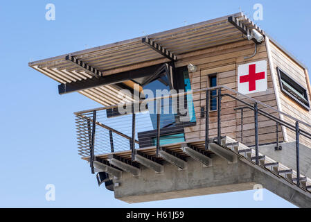 Lifeguard Tower in der La Jolla Shores Beach. La Jolla, Kalifornien, USA. Stockfoto