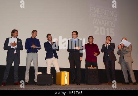 Tobin-Oldach, Devin Doyle, Daniel Cotroneo, Michael Nie, John Garrett, T. J. William Jr. und Jason Hafer Honerees bei den 19. jährlichen Emerging Kameramann Awards veranstaltet von der International Cinematographers Guild an die Direktoren Guild von Amerika Theat Stockfoto