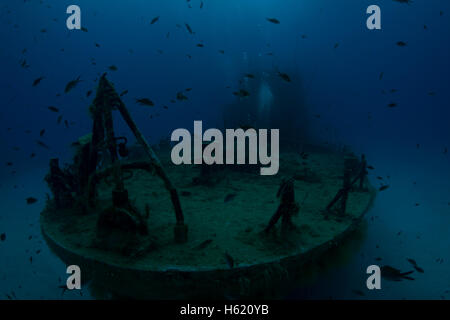 P31 Wrack in Comino, Malta, Mittelmeer. Ein altes Patrouillenboot versunkene ein Tauchgang Attraktion sein. Stockfoto