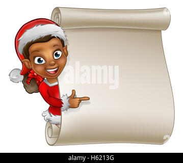 Einen niedlichen Cartoon Weihnachtself in eine Weihnachtsmütze spähen um Scroll-Zeichen und zeigt Stockfoto