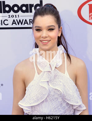 Hailee Steinfeld besuchen den 2015 Billboard Music Awards in der MGM Grand Garden Arena Stockfoto