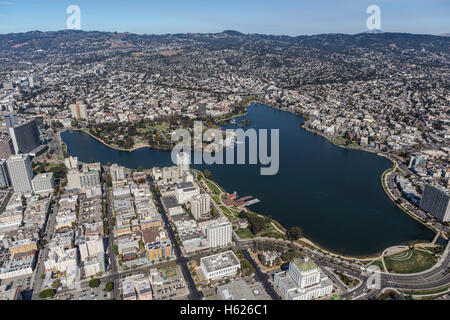 Lake Merritt Park in der Nähe von Downtown Oakland, Kalifornien. Stockfoto