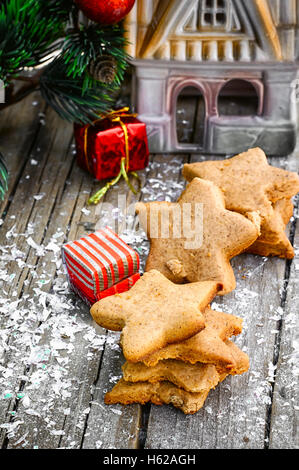 Symbolische Weihnachtsplätzchen für die Urlaubs- und Weihnachtsschmuck Stockfoto