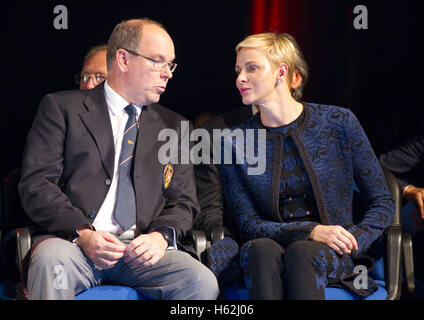 Monaco, Monaco. 22. Oktober 2016. Monaco - 22. Oktober 2016: Welt Rudern Küsten Meisterschaften im Fürstentum von Monaco mit HSH Prinz Albert von Monaco und Prinzessin Charlene | Verwendung Weltweit/Picture Alliance © Dpa/Alamy Live-Nachrichten Stockfoto