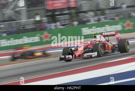 Austin, Texas, USA. 23. Oktober 2016. 2016 biegen Sie Formel1, Schaltung der Amerika, #7 KIMI RÄIKKÖNEN von der SCUDERIA FERRARI team in 13. Bildnachweis: Hoss Mcbain/ZUMA Draht/Alamy Live-Nachrichten Stockfoto