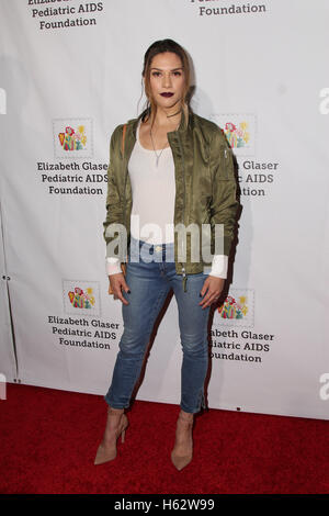 Culver City, Ca. 23. Oktober 2016. Allison Holker besucht die Elizabeth Glaser Pediatric AIDS Foundation 27. jährliche A mal Helden Familienfest am Smashbox Studios am 23. Oktober 2016 in Culver City, Kalifornien. (Credit: Parisa Afsahi/Media-Punch). / Alamy Live News Stockfoto