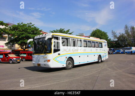 Chiang Mai, THAILAND-13. Mai 2014: Mercedes Benz Bus der Nakhonchai Air Company-Bus. Strecke Bangkok und Chiang Mai. Foto bei Chiang Stockfoto