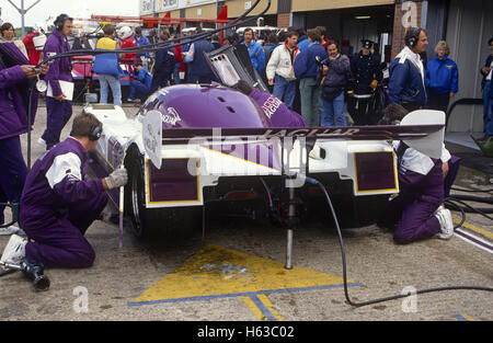 Silk Cut Jaguar XJR-9 Boxenstopp 1989 Stockfoto