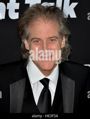 Richard Lewis angekommen STARZ präsentiert der Los-Angeles-Premiere von "Sprechen" stumpf Stockfoto