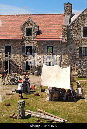 Ticonderoga, New York, USA. 24. Juli 2016. Innen Fort Ticonderoga am Ufer des Lake Champlain im Sommer Stockfoto