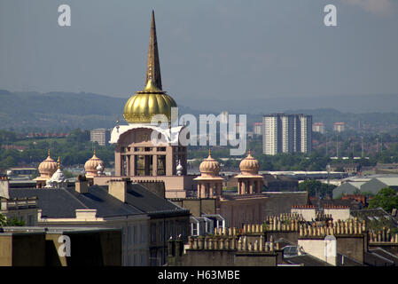 Hoch über die Dächer und Schornstein von Glasgow Glasgow Gurdwara Sikh-Tempel Stockfoto