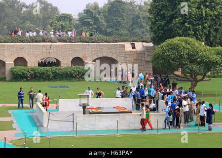 Raj Ghat Denkmal Mahatma Gandhi, Alt-Delhi, Indien, indischer Subkontinent, Südasien Stockfoto