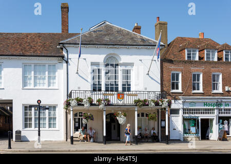 Tenterden Rathaus, High Street, Tenterden, Kent, England, Vereinigtes Königreich Stockfoto