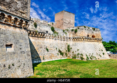 Bari, Italien. Schwäbischen Schloss, Castello Svevo, mittelalterliche Architektur der Hauptstadt Puglia. Stockfoto