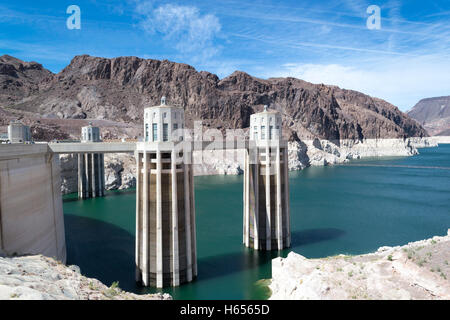 Hoover-Staudamm befindet sich an der Grenze zwischen Nevada und Arizona Stockfoto