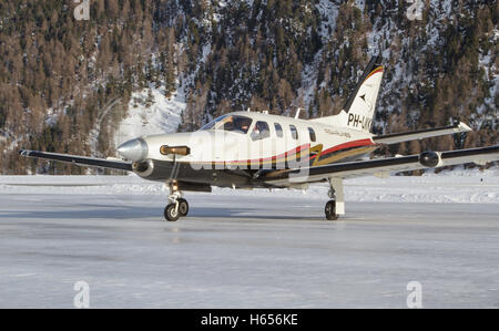 Prop Jet am Engadin Airport in Samedan/Schweiz 22.02.2016 Stockfoto